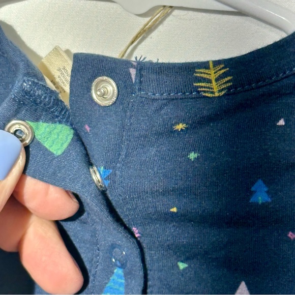 Tucker & Tate NWT Holiday Tree Ruffle Dress and Bloomers 2pc set Size 12M - Picture 9 of 13